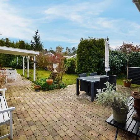 In Nykbing Sj With 3 Bedrooms And Wifi * Nykøbing Sjælland